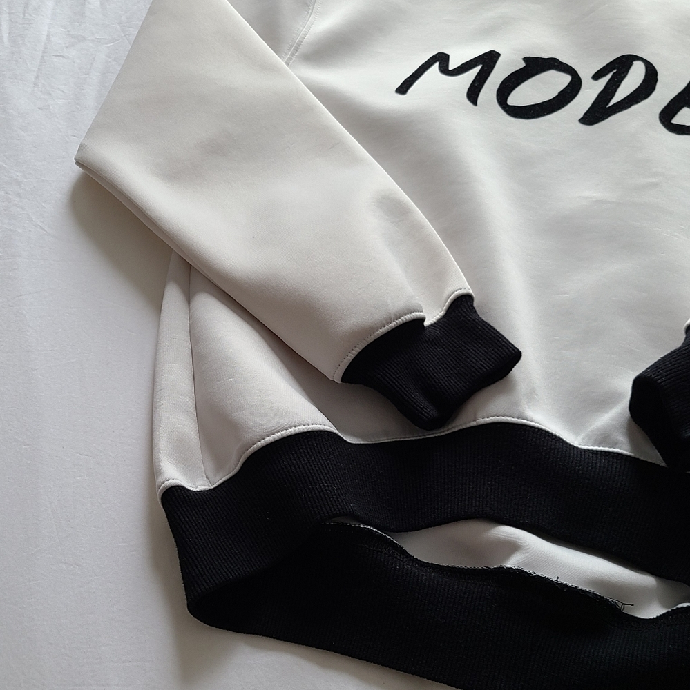 Modèle sweater - Picture 3 of 5